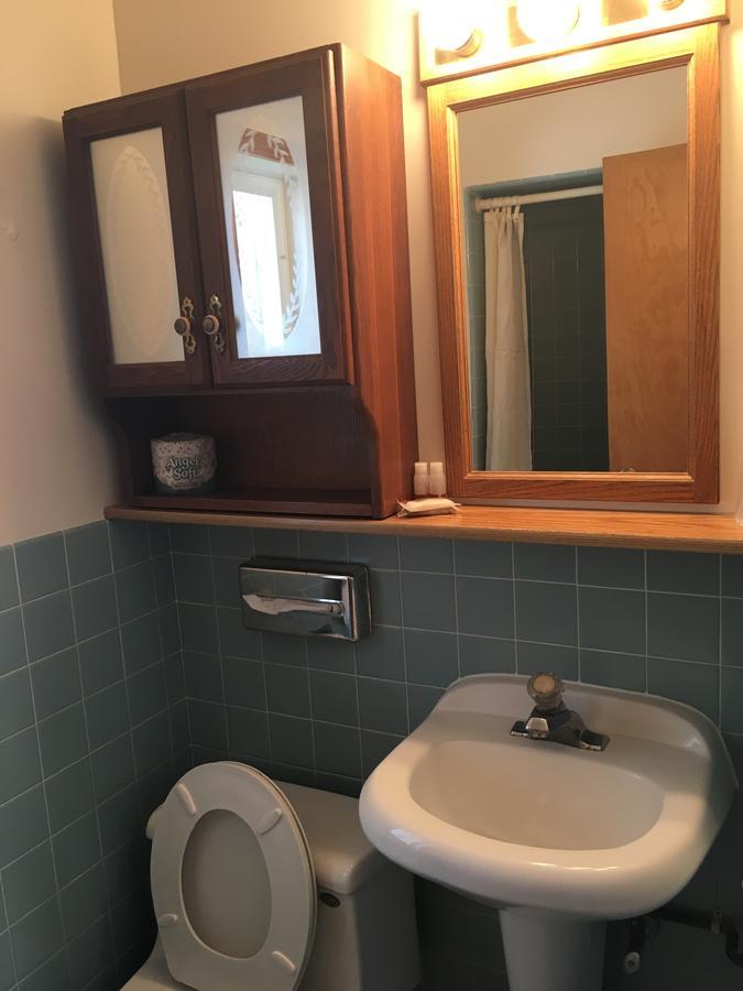 Bel Aire Motel Muskegon Heights Екстериор снимка