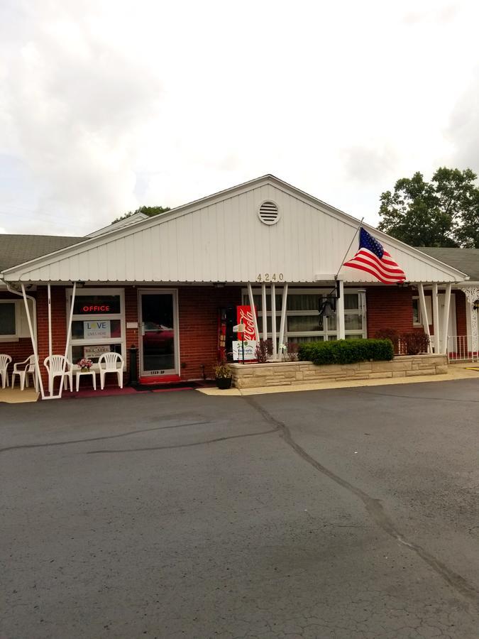 Bel Aire Motel Muskegon Heights Екстериор снимка